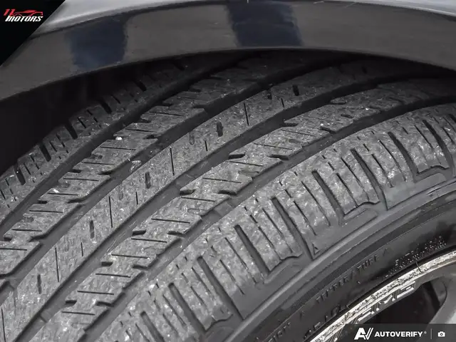 2018 Mercedes-Benz C-Class C 300 4MATIC Sedan | AMG PKG | NO ACC - Photo 7