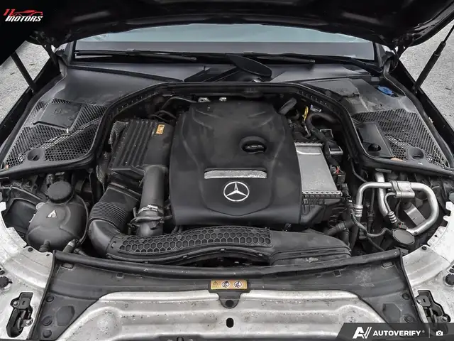2018 Mercedes-Benz C-Class C 300 4MATIC Sedan | AMG PKG | NO ACC - Photo 8