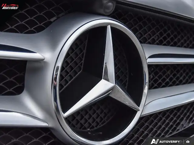 2018 Mercedes-Benz C-Class C 300 4MATIC Sedan | AMG PKG | NO ACC - Photo 9