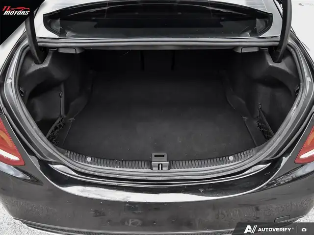 2018 Mercedes-Benz C-Class C 300 4MATIC Sedan | AMG PKG | NO ACC - Photo 11