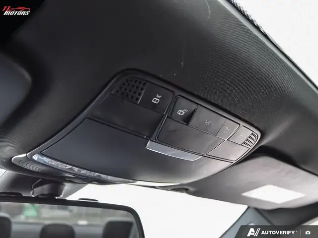 2018 Mercedes-Benz C-Class C 300 4MATIC Sedan | AMG PKG | NO ACC - Photo 22