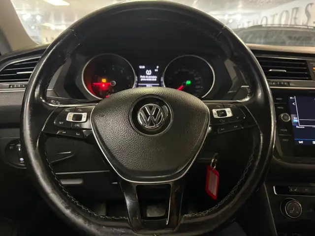 2018 Volkswagen Tiguan Trendline 4MOTION - Photo 5