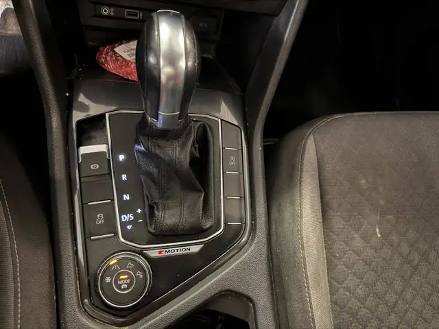 2018 Volkswagen Tiguan Trendline 4MOTION - Photo 8