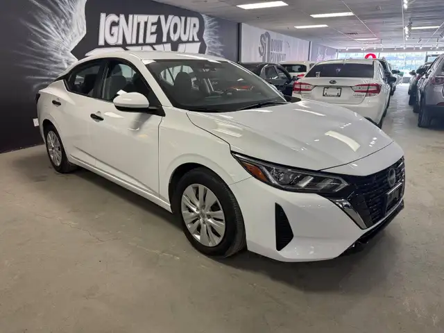 2024 Nissan Sentra S Manual - Photo 3