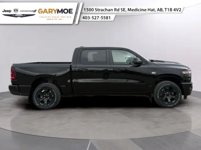 2026 Ram 1500 - Photo 2