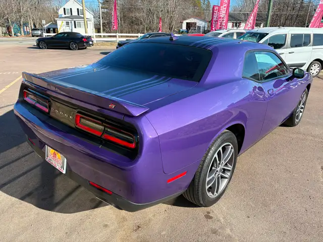 2019 Dodge Challenger GT AWD! Remote Starter! Backup Camera! - Photo 6
