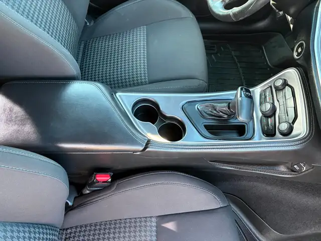 2019 Dodge Challenger GT AWD! Remote Starter! Backup Camera! - Photo 19