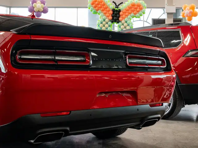2023 Dodge Challenger R/T - Photo 8