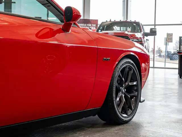 2023 Dodge Challenger R/T - Photo 10
