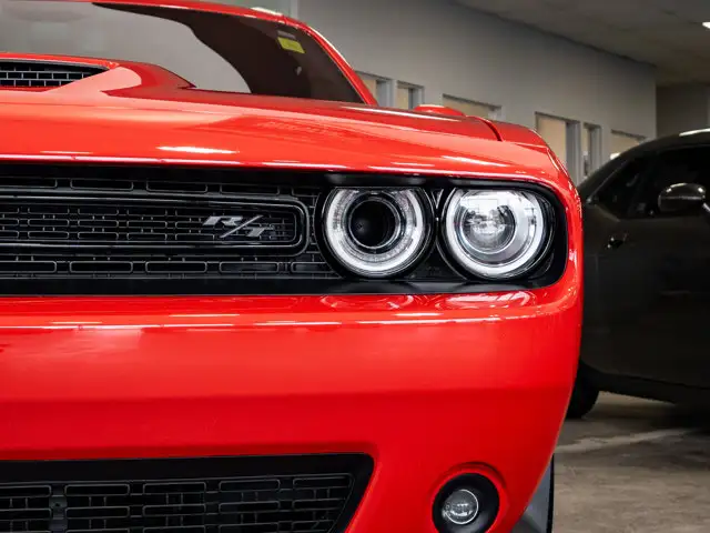 2023 Dodge Challenger R/T - Photo 13