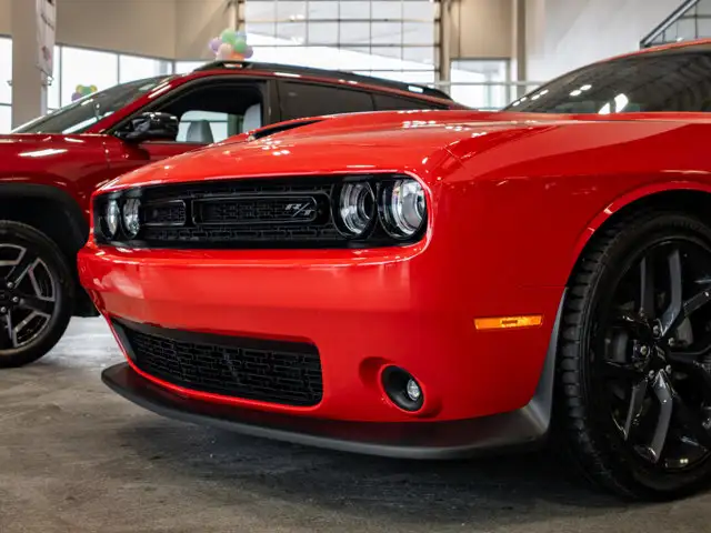 2023 Dodge Challenger R/T - Photo 14