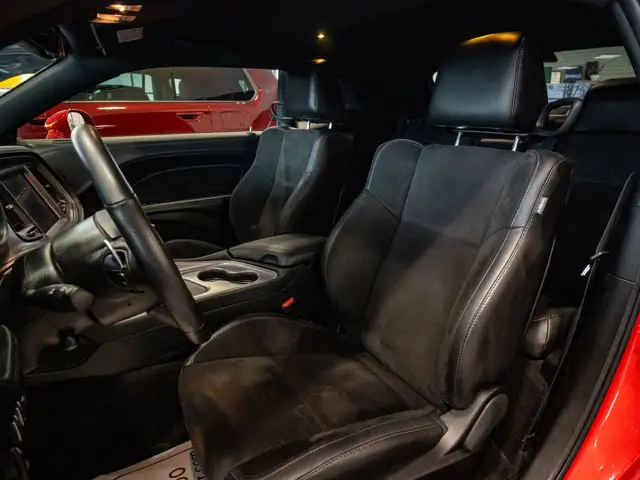 2023 Dodge Challenger R/T - Photo 19