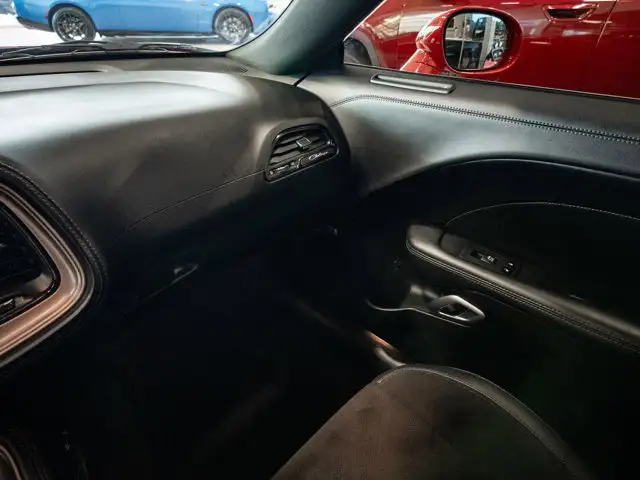 2023 Dodge Challenger R/T - Photo 30