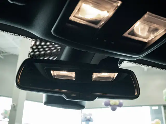 2023 Dodge Challenger R/T - Photo 31