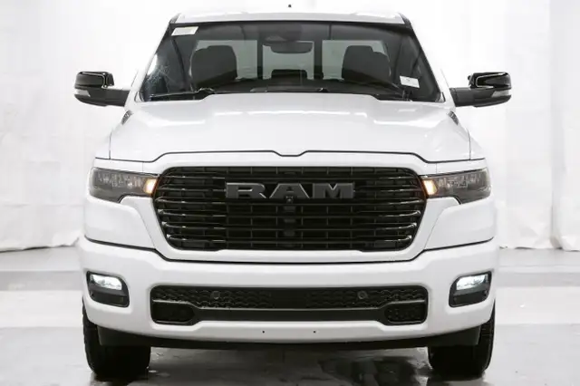2026 RAM 1500 Sport - Photo 2