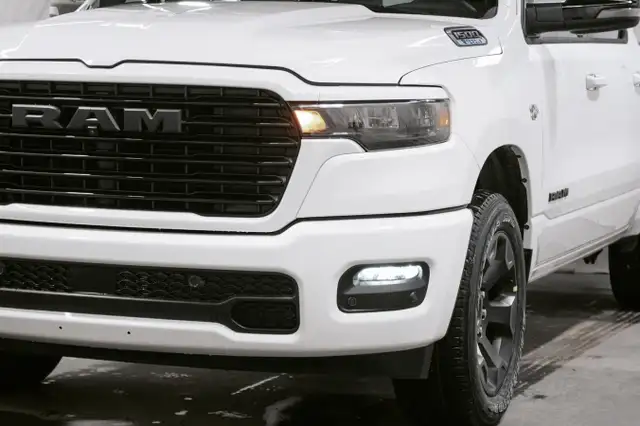 2026 RAM 1500 Sport - Photo 8