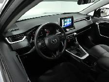 2024 Toyota RAV4 LE No Accident Radar Cruise Lane Assist Blind S - Photo 10