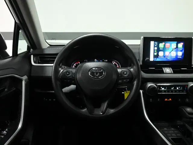 2024 Toyota RAV4 LE No Accident Radar Cruise Lane Assist Blind S - Photo 12