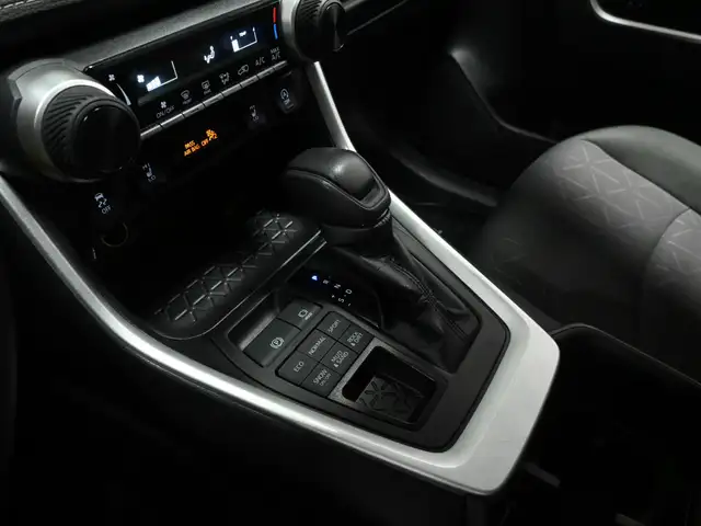 2024 Toyota RAV4 LE No Accident Radar Cruise Lane Assist Blind S - Photo 20