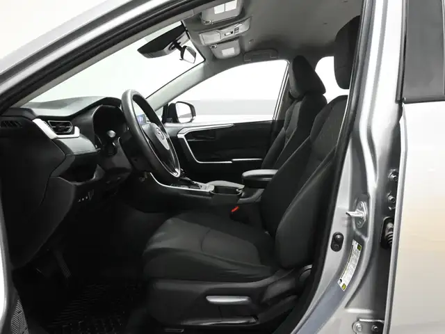 2024 Toyota RAV4 LE No Accident Radar Cruise Lane Assist Blind S - Photo 21