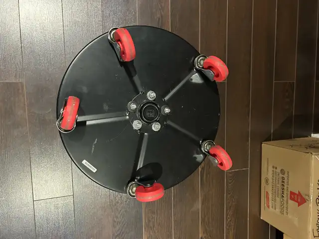 Creeper Stool - Photo 3