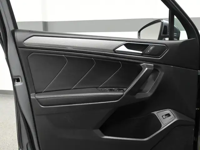 2024 Volkswagen Tiguan Comfortline No Accident Leather Heated Se - Photo 11