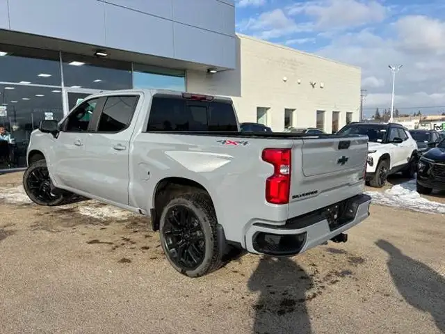 2024 Chevrolet Silverado 1500 RST 5.3L - Photo 4