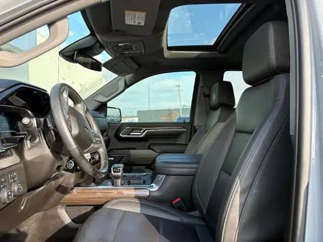 2024 Chevrolet Silverado 1500 RST 5.3L - Photo 6