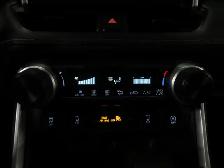 2024 Toyota RAV4 LE No Accident Radar Cruise Lane Assist Blind S - Photo 19