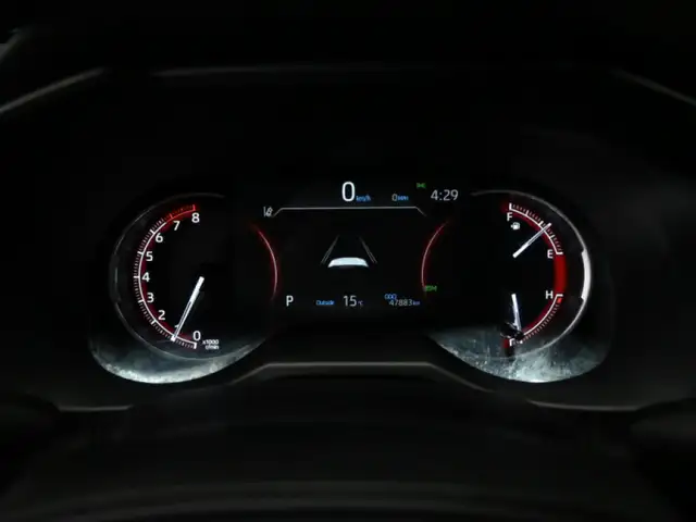 2024 Toyota RAV4 LE No Accident Radar Cruise Blindspot Lane Assi - Photo 13