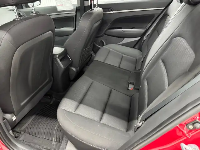 Hyundai Elantra Gl A/c 2018 a vendre - Photo 24