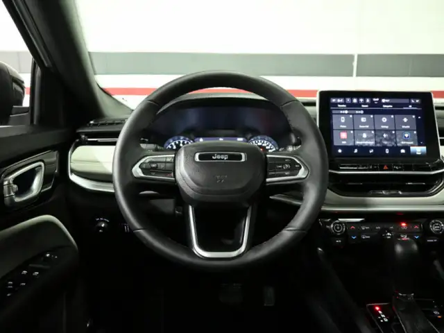 2024 Jeep Compass Limited No Accident Alpine Panoramic Roof Remo - Photo 13