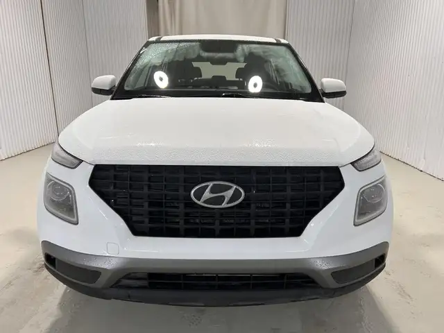 Hyundai Venue Essential IVT 2021 à vendre - Photo 2