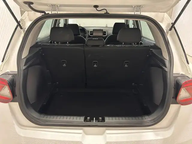 Hyundai Venue Essential IVT 2021 à vendre - Photo 10