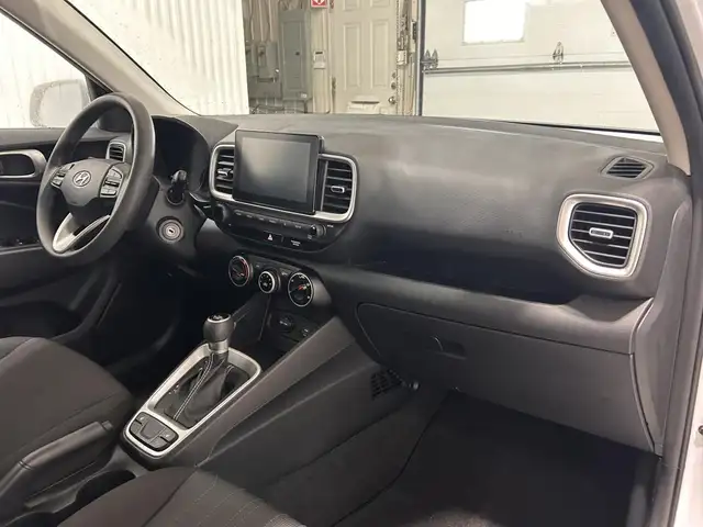 Hyundai Venue Essential IVT 2021 à vendre - Photo 20