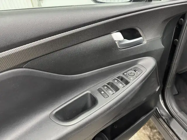 Hyundai Santa Fe Essential Mags A/c 2019 à vendre - Photo 13