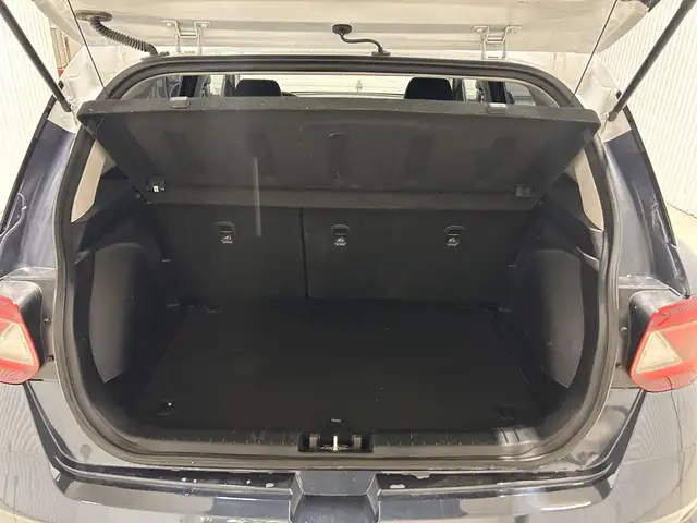 Hyundai Venue Preferred IVT avec couleur deux tons 2023 à vendre - Photo 17