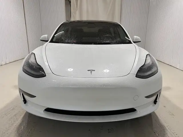Tesla Model 3 Standard Range Plus 2023 à vendre - Photo 3