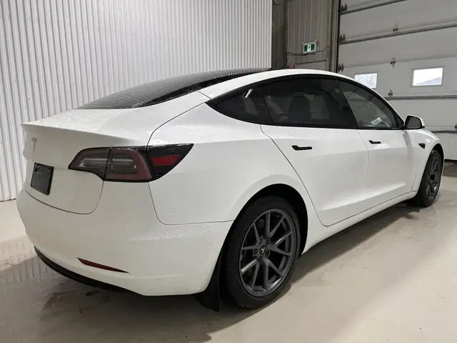 Tesla Model 3 Standard Range Plus 2023 à vendre - Photo 7