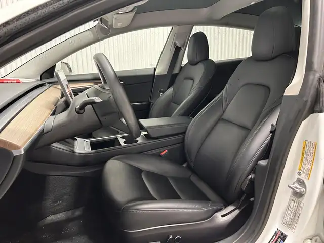 Tesla Model 3 Standard Range Plus 2023 à vendre - Photo 13