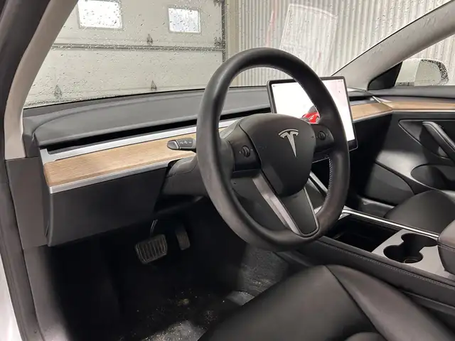 Tesla Model 3 Standard Range Plus 2023 à vendre - Photo 14