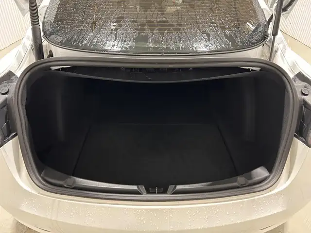 Tesla Model 3 Standard Range Plus 2023 à vendre - Photo 18