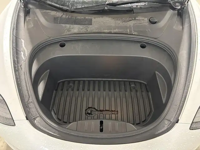Tesla Model 3 Standard Range Plus 2023 à vendre - Photo 22