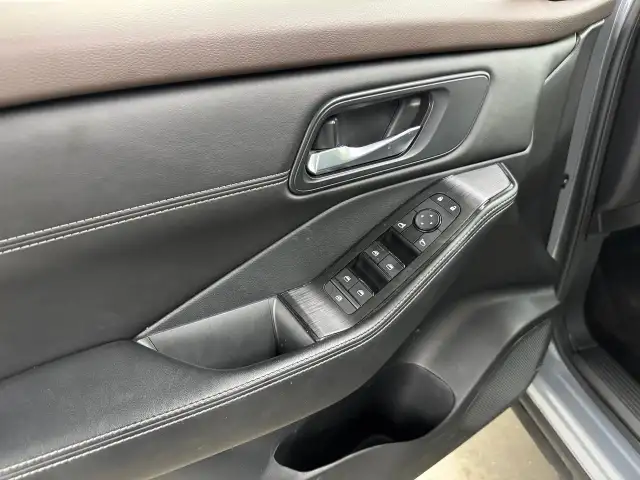 Nissan Rogue Sv Midnight Awd Cuir 2023 à vendre - Photo 17