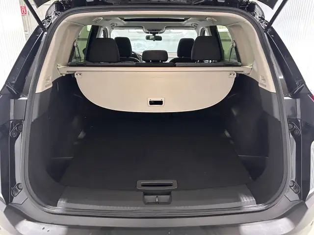 Nissan Rogue Sv Awd 2023 à vendre - Photo 17