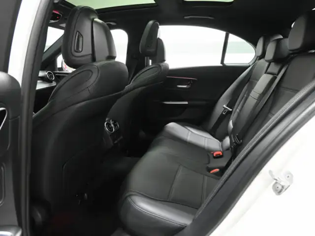 2024 Mercedes-Benz C 300 4MATIC No Accident 360CAM Ambient Light - Photo 25