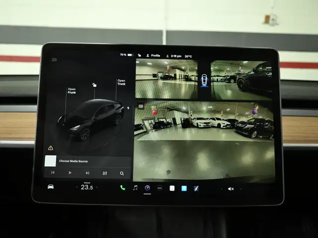 2025 Tesla Model Y Long Range No Accident Dual Motor Autopilot N - Photo 21