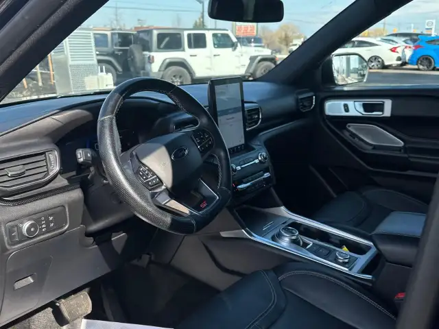 2020 Ford Explorer ST ST|Leather|Big Screen! - Photo 10