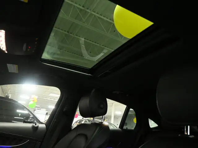 2023 Mercedes-Benz GLC 300 4MATIC Coupe No Accident AMG 360CAM A - Photo 23