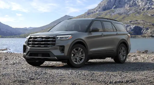 2026 Ford Explorer ACTIVE | ACTIVE COMFORT PACKAGE | PANO ROOF - Photo 2